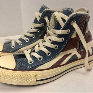CONVERSE ALL STAR Chuck Taylor Union Jack shoes with intentional distressing